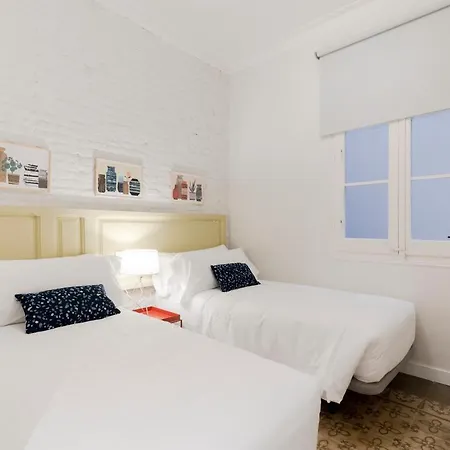 Aspasios Gracia Apartamento *