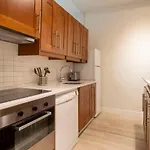 Aspasios Gracia Apartment